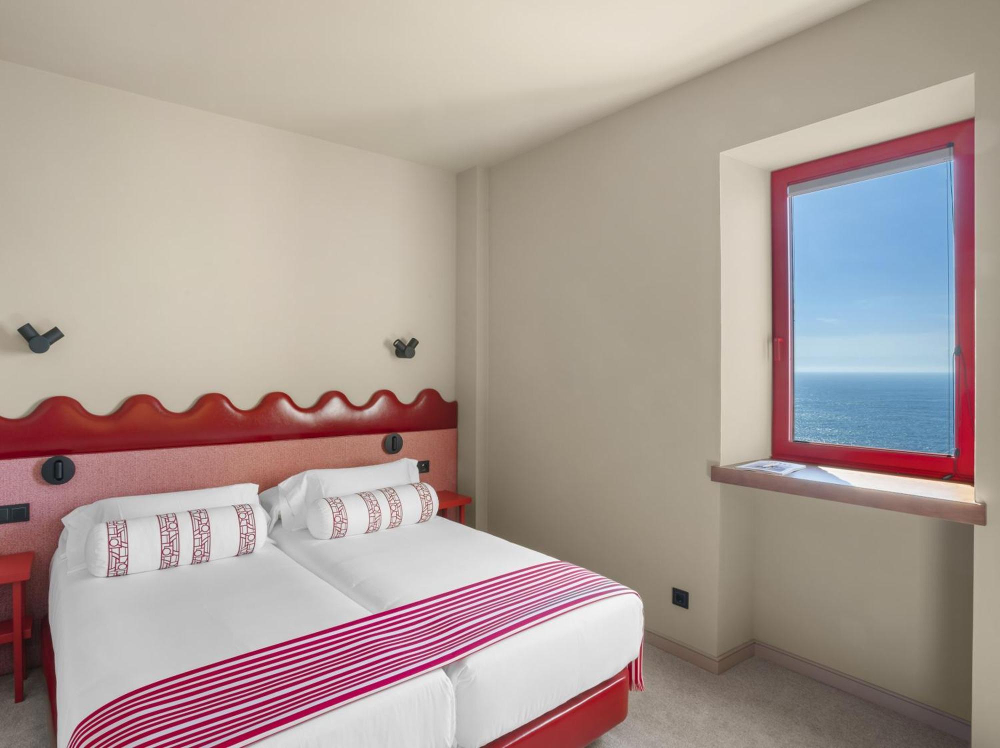 Hotel Boutique Faro Silleiro Baiona Buitenkant foto