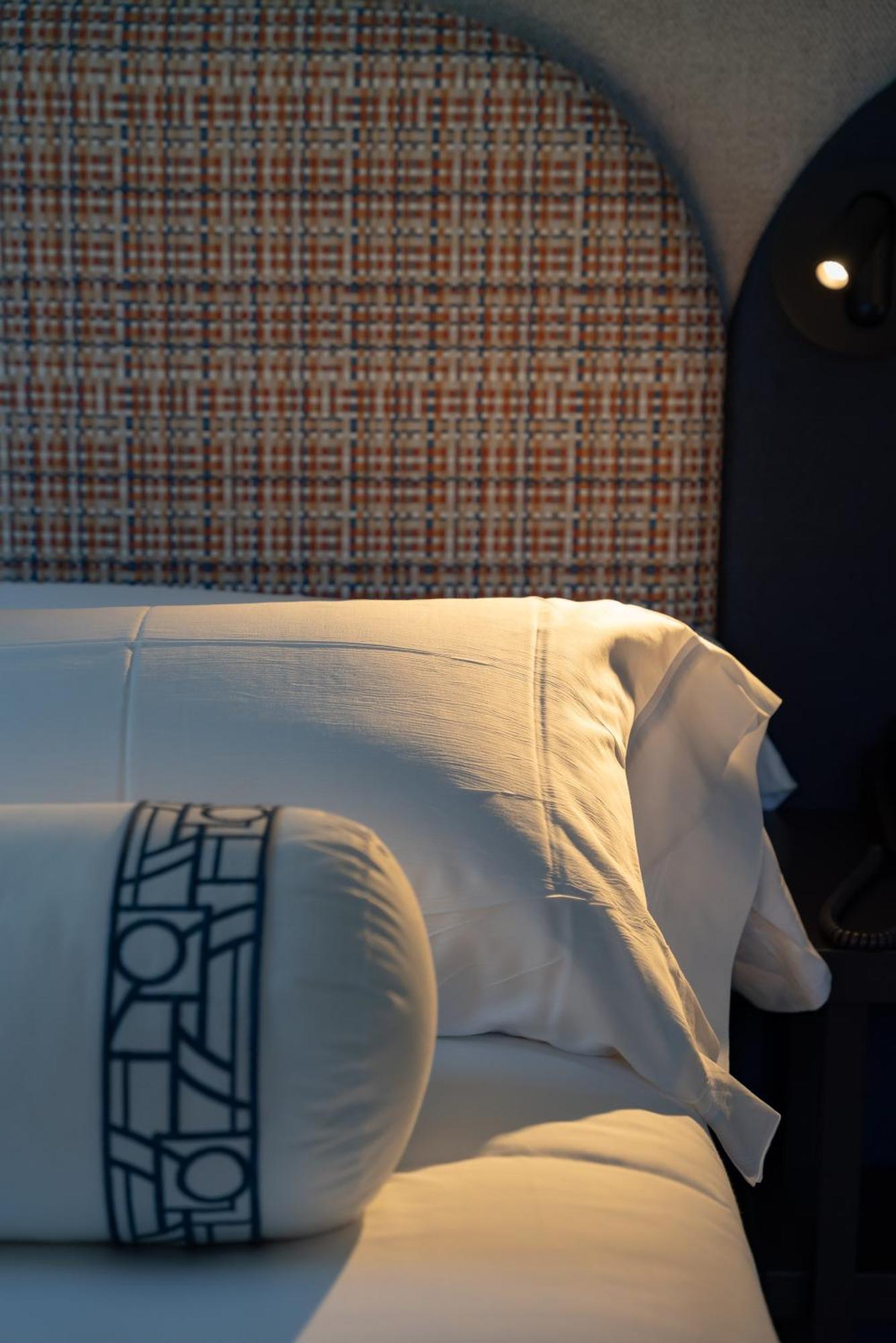 Hotel Boutique Faro Silleiro Baiona Buitenkant foto